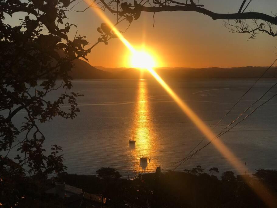 Portal Do Paraiso Vista, Lareira E *